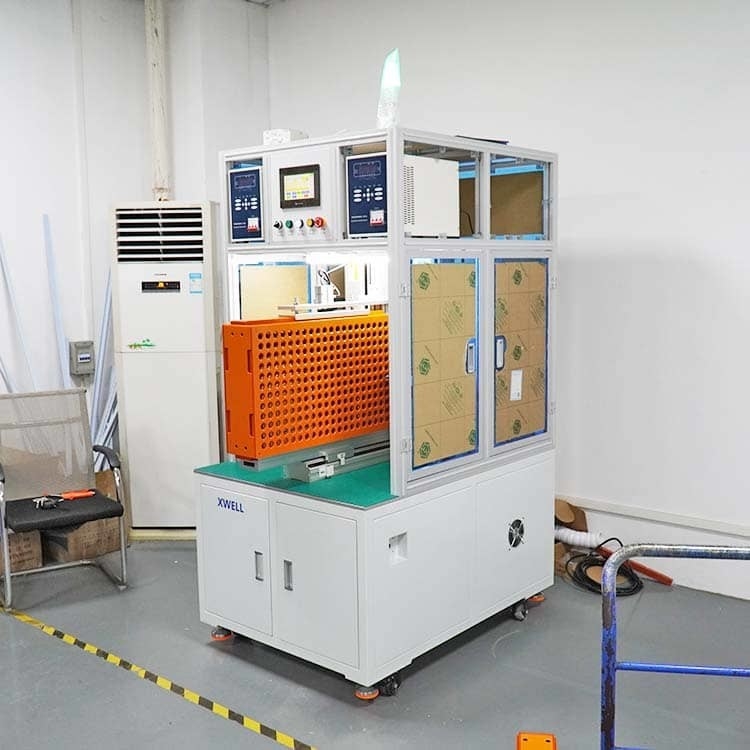 EV الخلية علامة التبويب لحام CNC نقطة لحام آلة التحكم الرقمي التلقائي للحزمة البطارية 18650